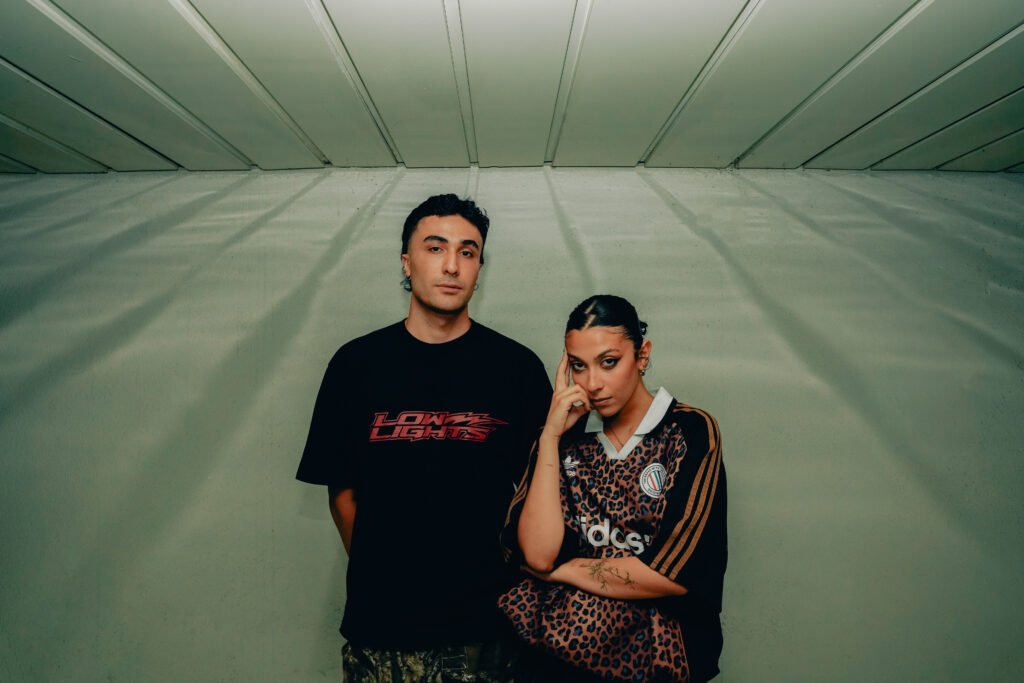 A portrat of Emad and Elika looking into camera.
